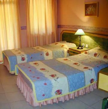 Club Petunya Ξενοδοχείο İcmeler